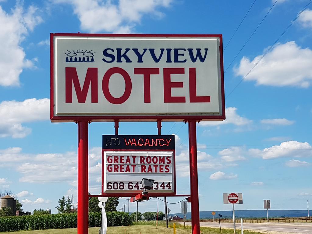 Skyview Motel - Prairie Du Sac Eksteriør bilde